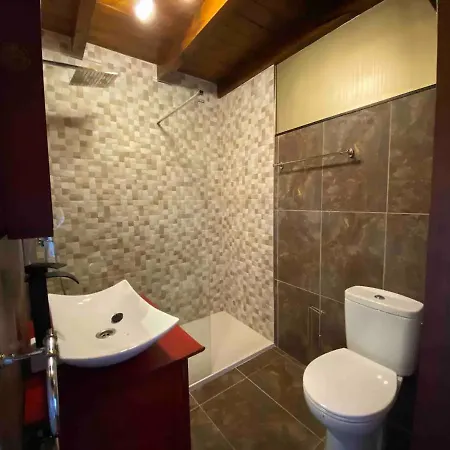 Chalet El Portalon De Luena