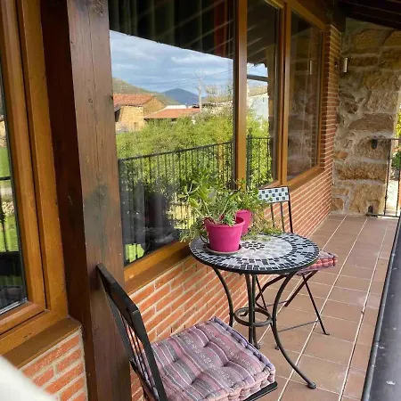 El Portalon De Luena *