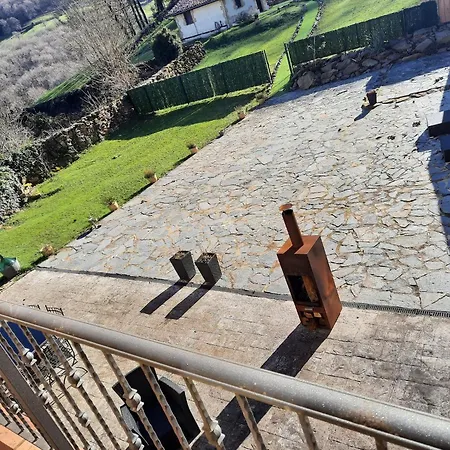 El Portalon De Luena