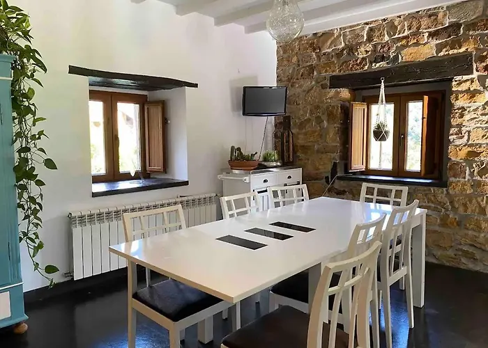 El Portalon De Luena Chalet